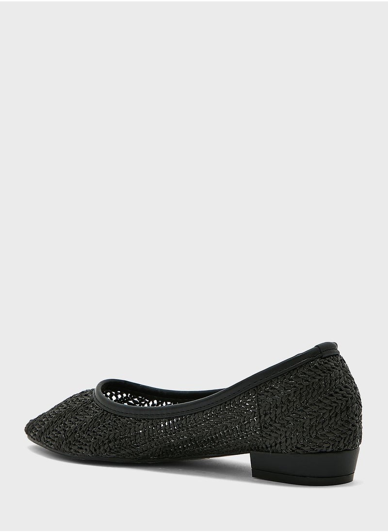ELLA - Raffia Pointed Ballerina - Image 1