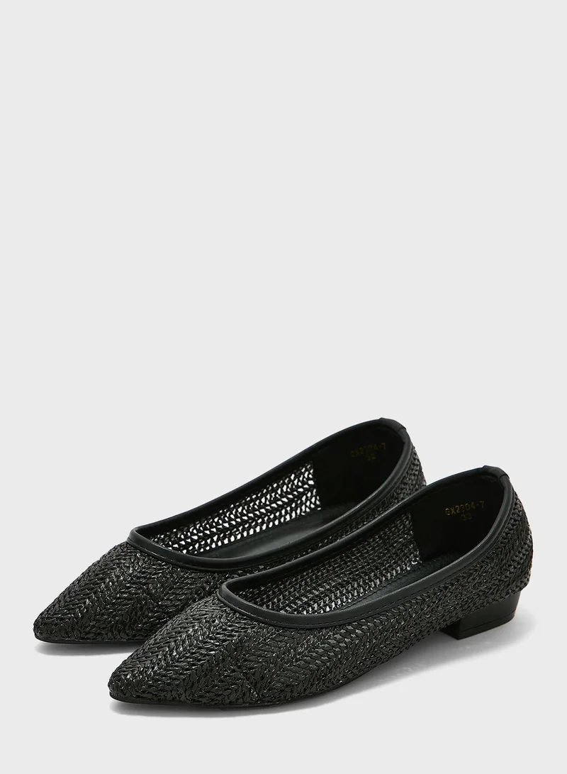 ELLA Raffia Pointed Ballerina