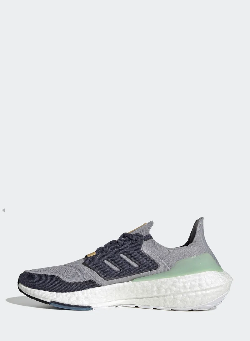 Adidas Ultraboost 22