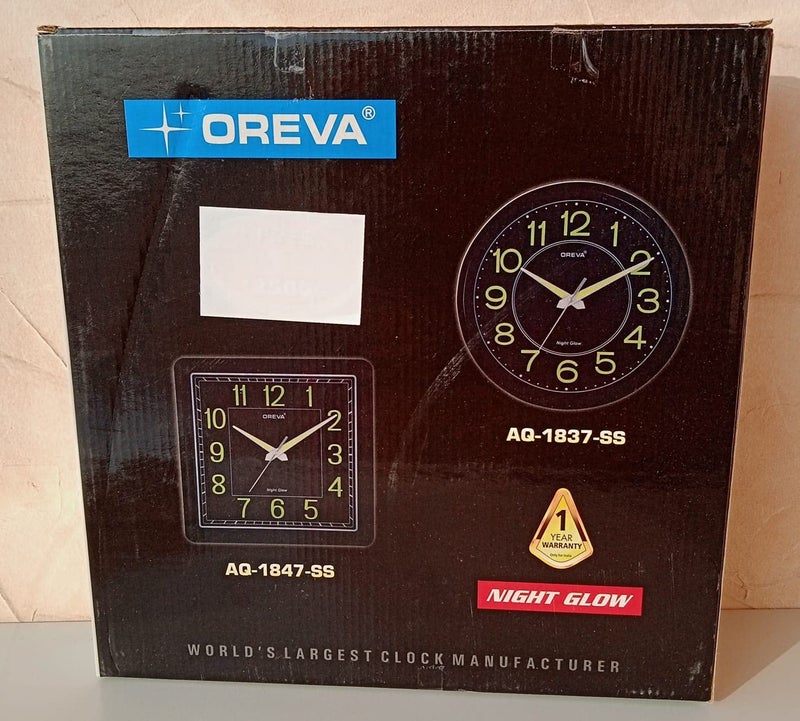 Oreva Night Glow Round Plastic Analog Wall Clock (30.6 cm x 4.25 cm x 30.6 cm, Black, AQ-1837) - Image 4