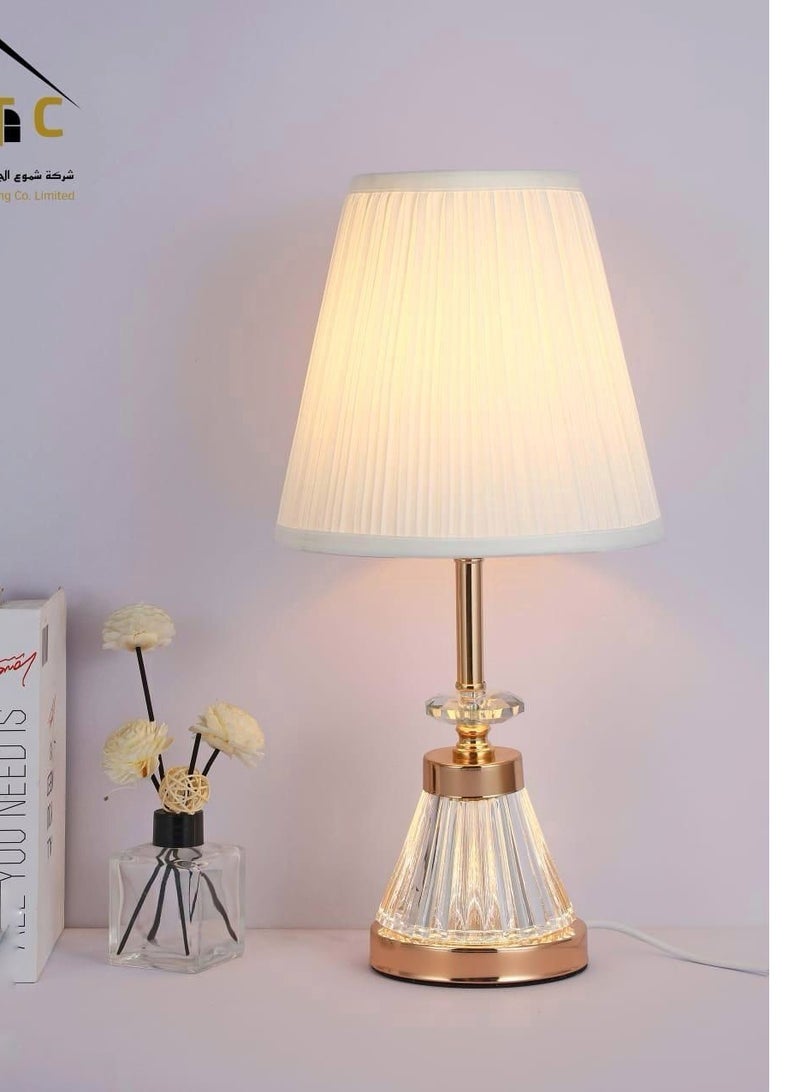 ICTC table lamp