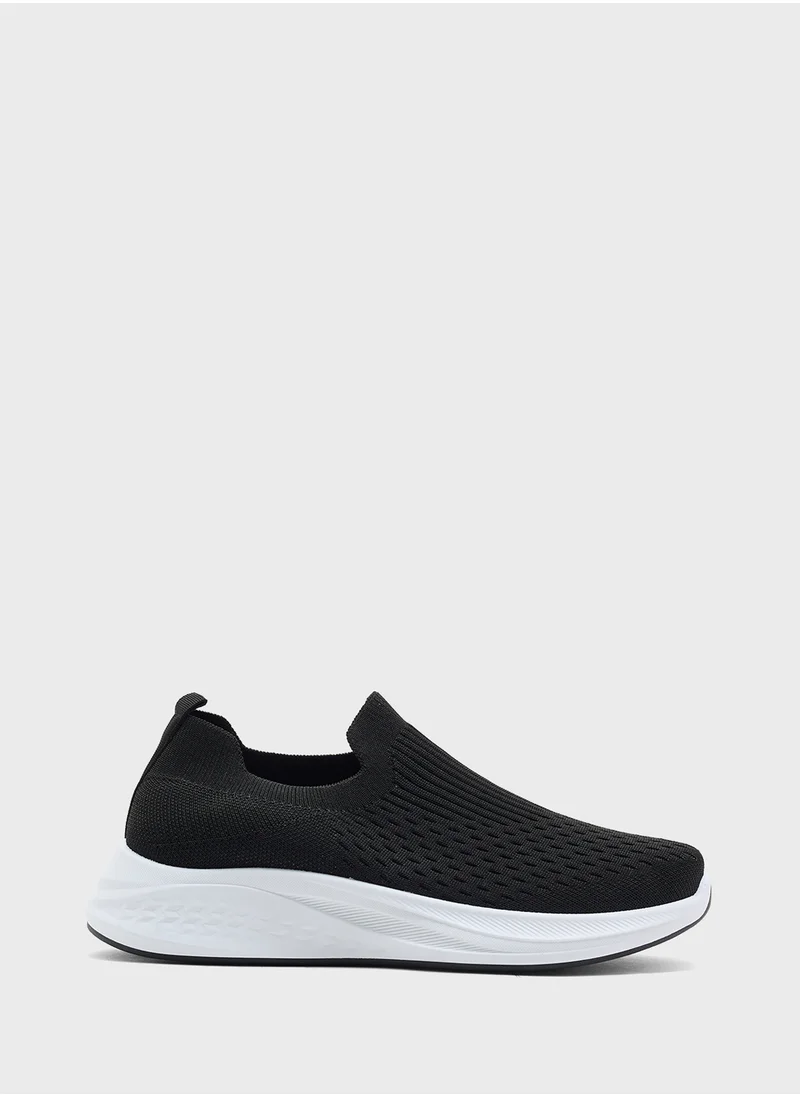 جينجر Fly Knit Comfort Slip On Shoe