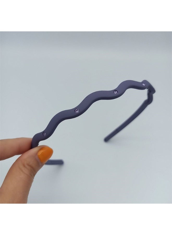 Nariele Simple And Trendy Anti Slip Headband - Image 1