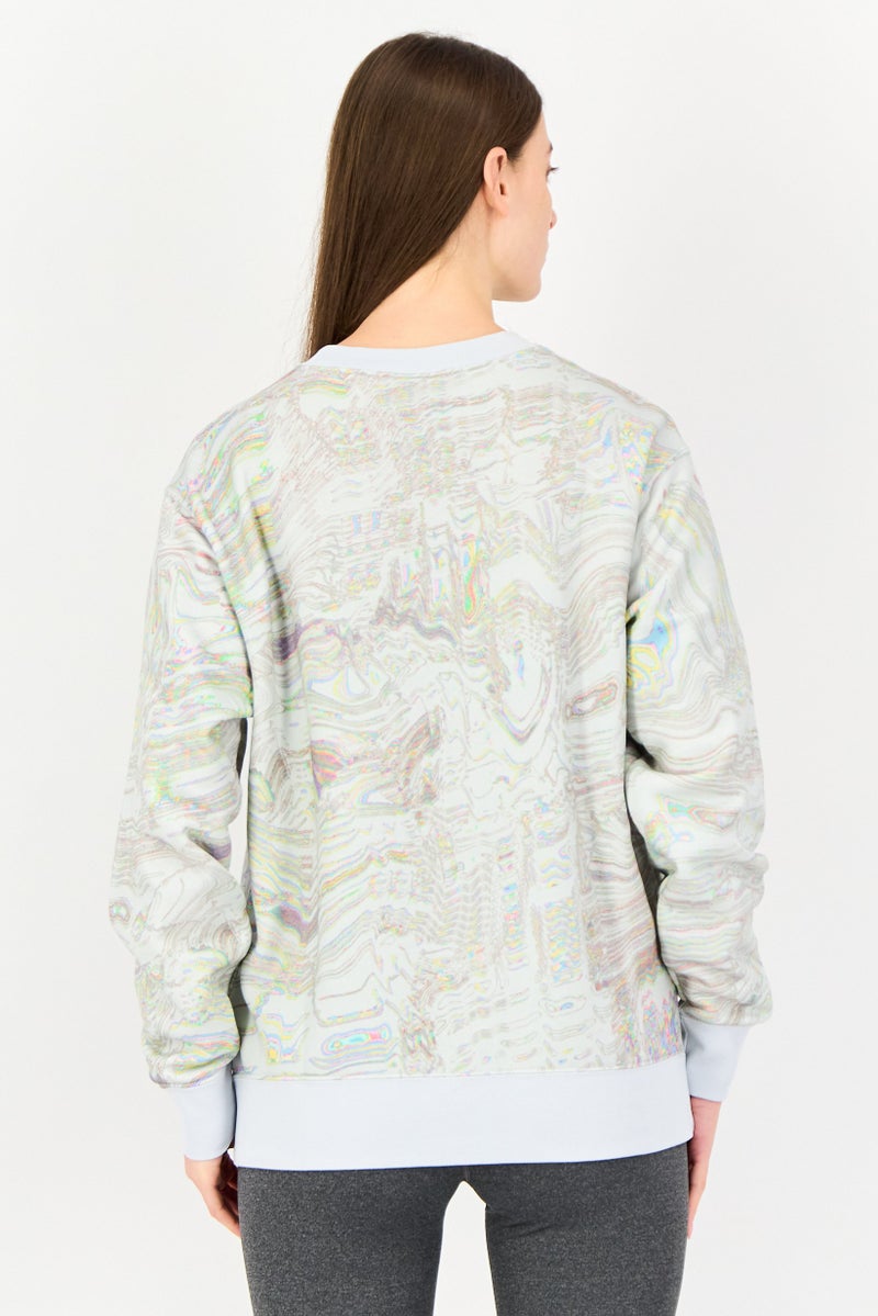 Nike Women Loose Fit Long Sleeve Outdoor Sweatshirts, Light Grey - Image 3