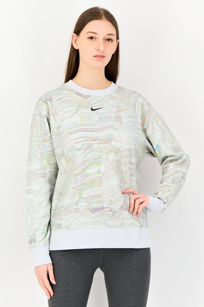 Nike Women Loose Fit Long Sleeve Outdoor Sweatshirts, Light Grey - Image 1