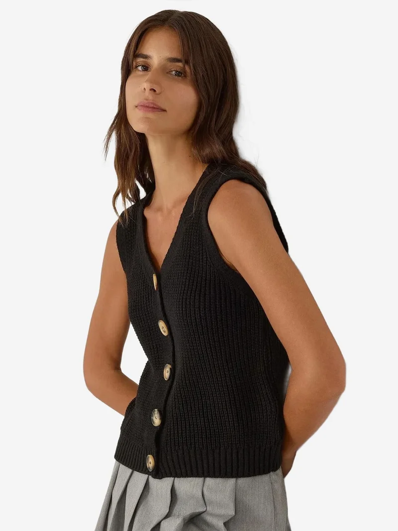 زوبعة كنزة صوف بأزرار