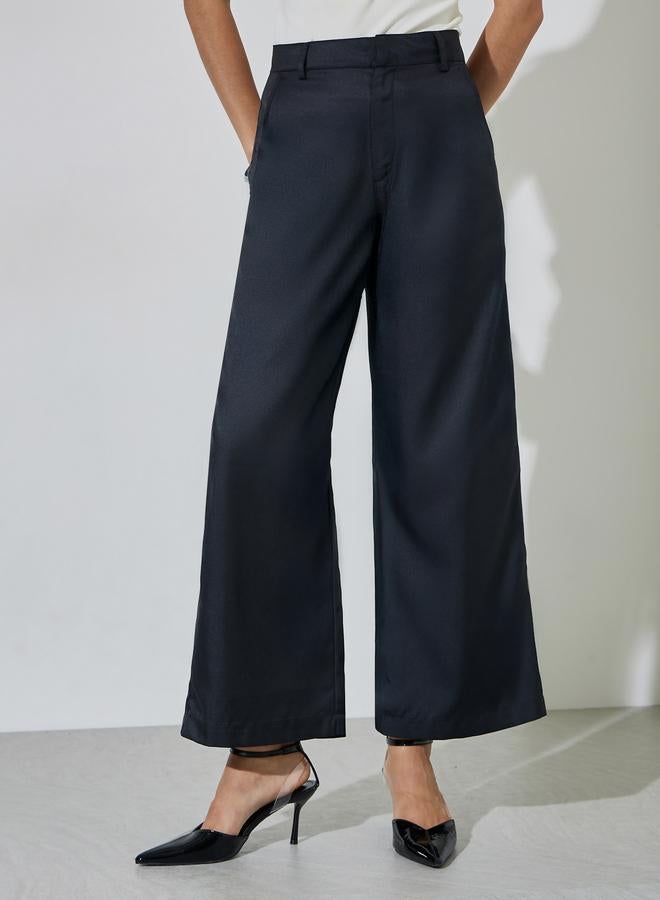 Styli Black Solid Wide leg Trousers - Image 2