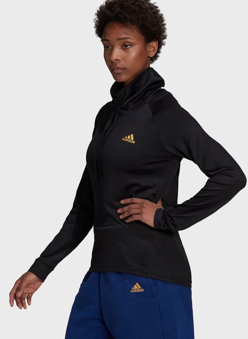adidas سويت شيرت بشعار الماركة