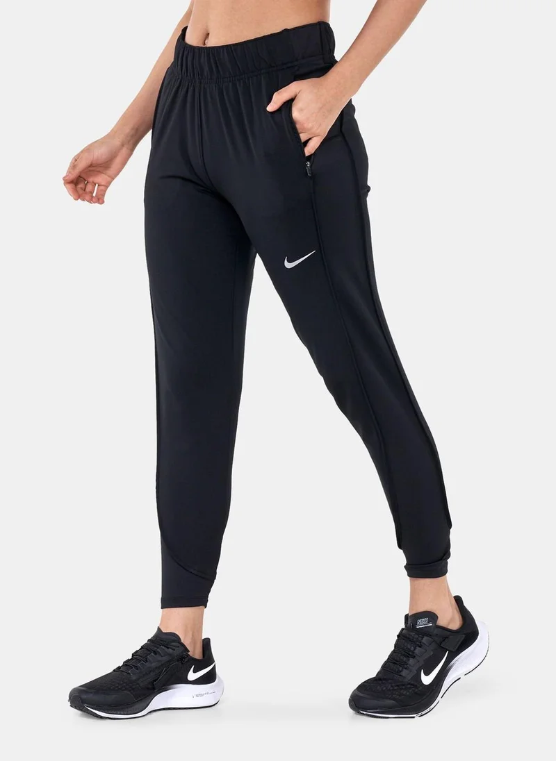 Nike Women's Essential Therma-FIT Pants