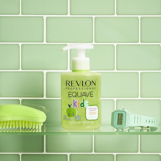 Revlon Professional شامبو ريفلون بروفيشينال إكواف للأطفال شامبو خالي من الكبريتات برائحة التفاح الأخضر 300 مل - Image 3