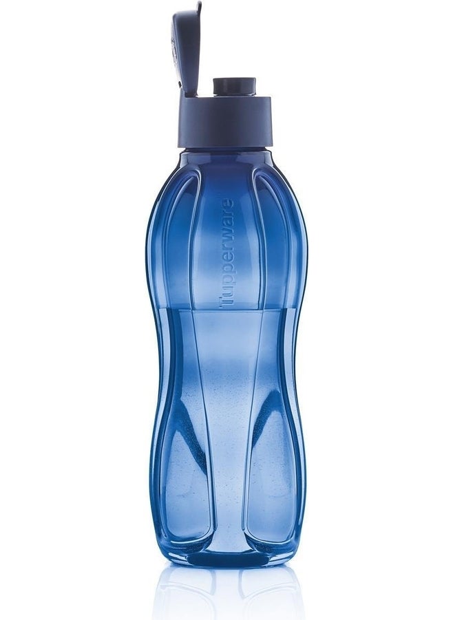 Tupperware زجاجة شرب بيئية بغطاء سهل 1ل أزرق داكن  - Image 2