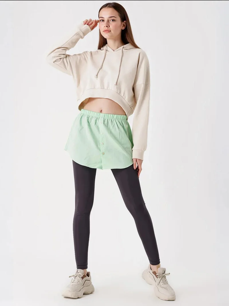 بيغ دارت هودي قصير بقصة مريحة بغطاء رأس وأزرار