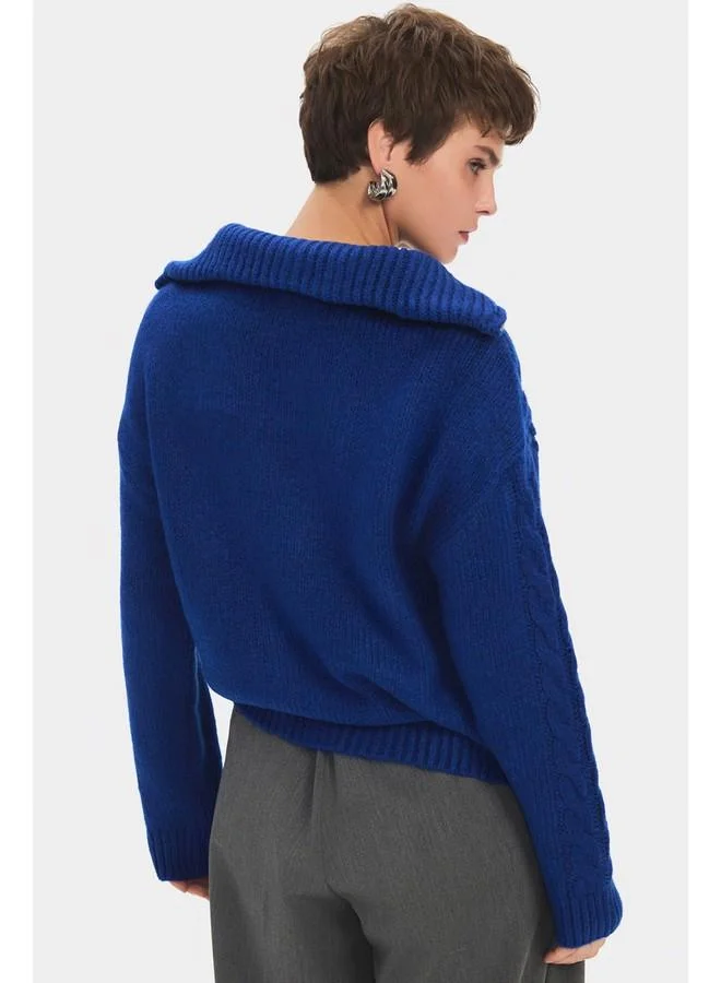 جون June Women High Collar Zipper Detailed Hair Braid Patterned Knitwear Sweater Saxe