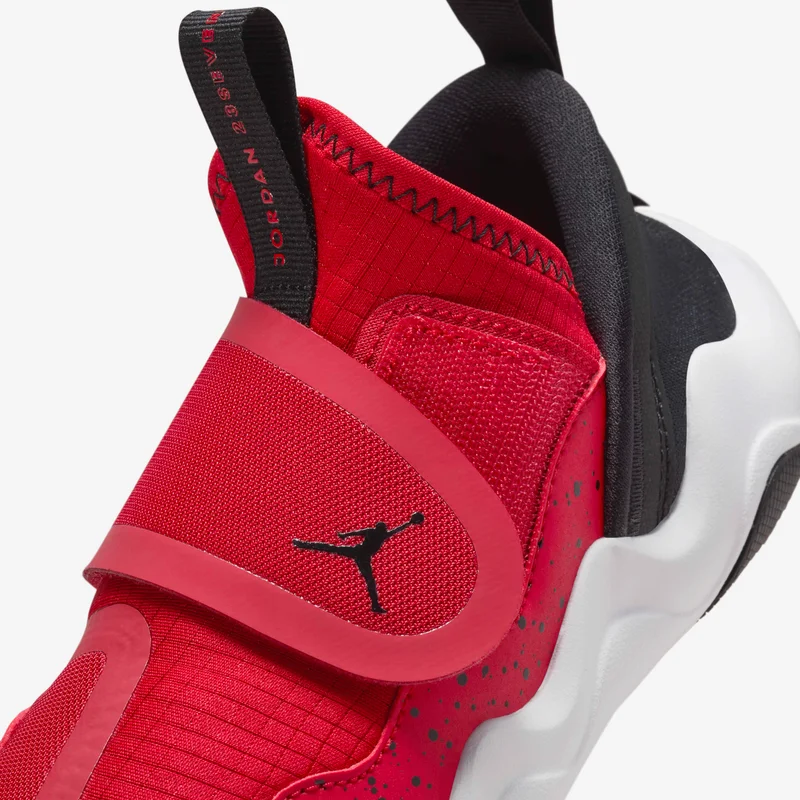 Jordan Kids' 23/7 Shoes