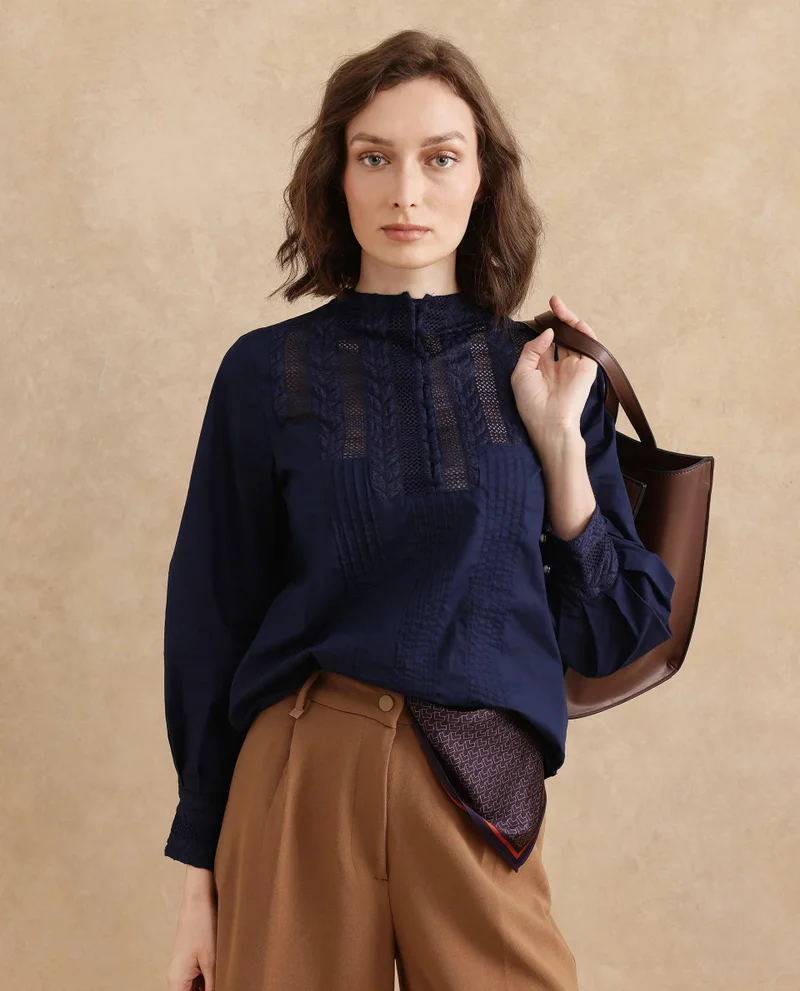 ريريزم Women's High Neck Top With Lace