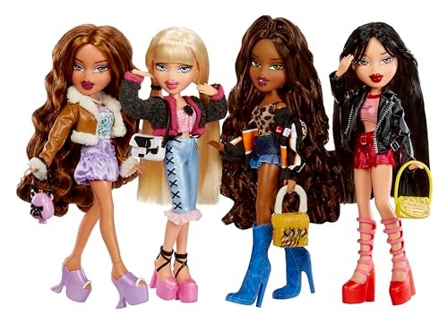 Bratz Goin’ Out! Cloe Fashion Doll with Accessories - Image 5