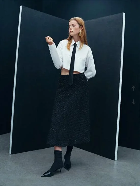 نوكتورن تنورة ميدي تويد لامعة ملونة