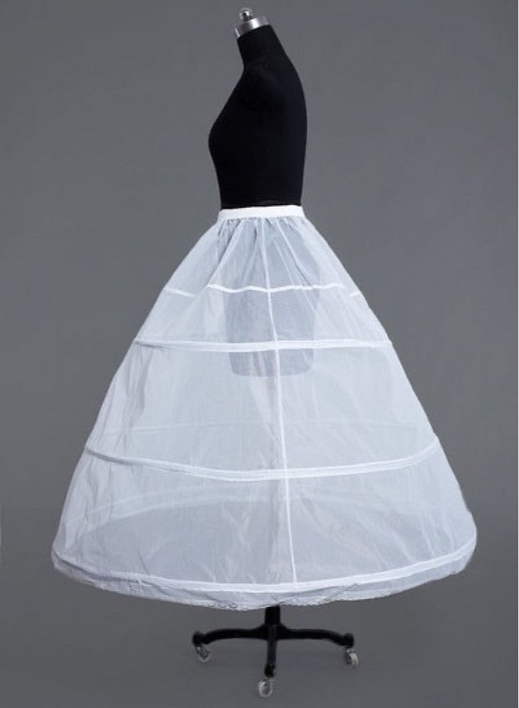 white petticoat/underskirt 