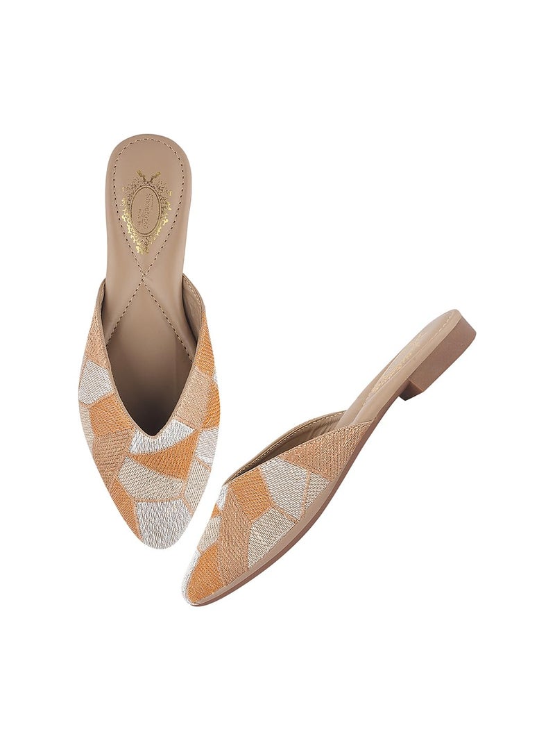Shoetopia أحذية شوتوبيا النسائية التقليدية المنزلق عليها مزخرفة مسطحة مع كعب منخفض - أحذية عصرية ومريحة للاستخدام اليومي - Image 5