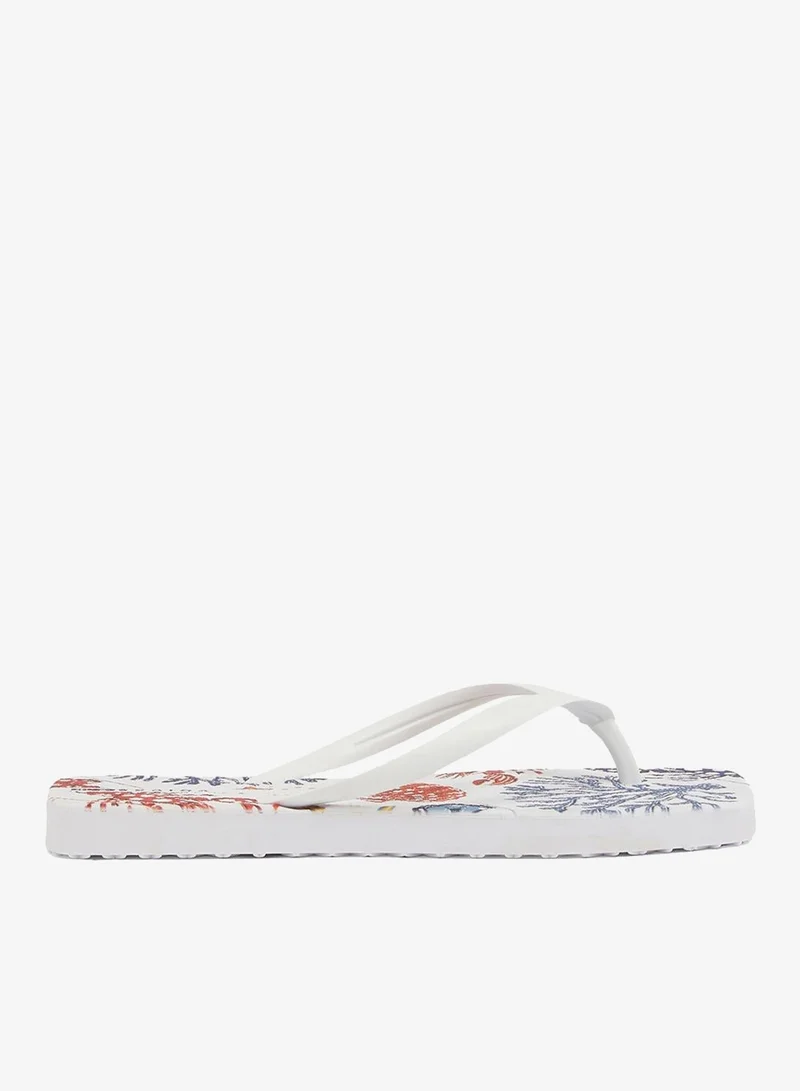Slim Capri Women'S Flip Flops With Square Shape Printed Sole - White