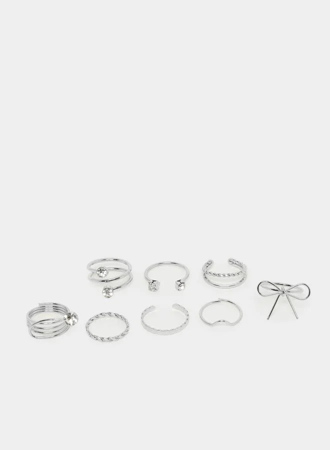 Pack of 8 - Assorted Rings