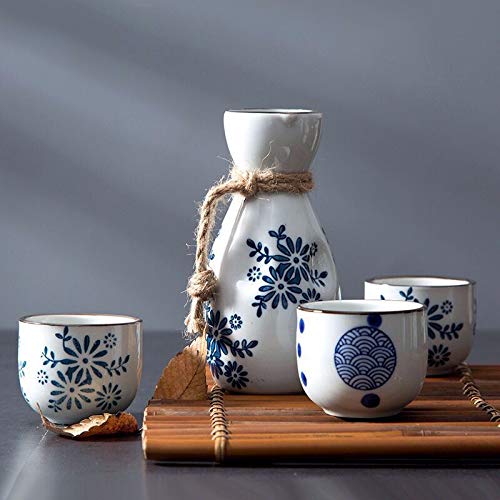 Sizikato 5pcs Blue and White Porcelain Sake Set Include 1PCS Sake Bottle and 4PCS Sake Cups - Image 3
