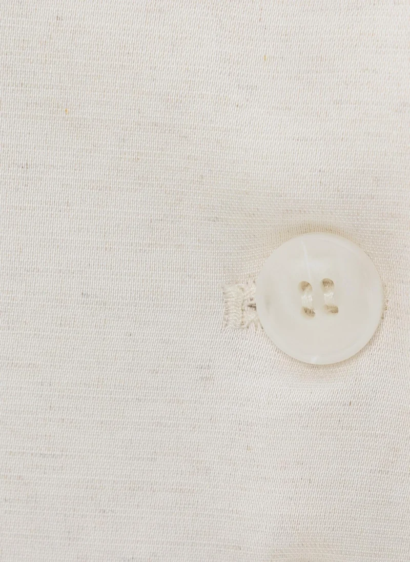 Lichi Flared waistcoat with tonal buttons