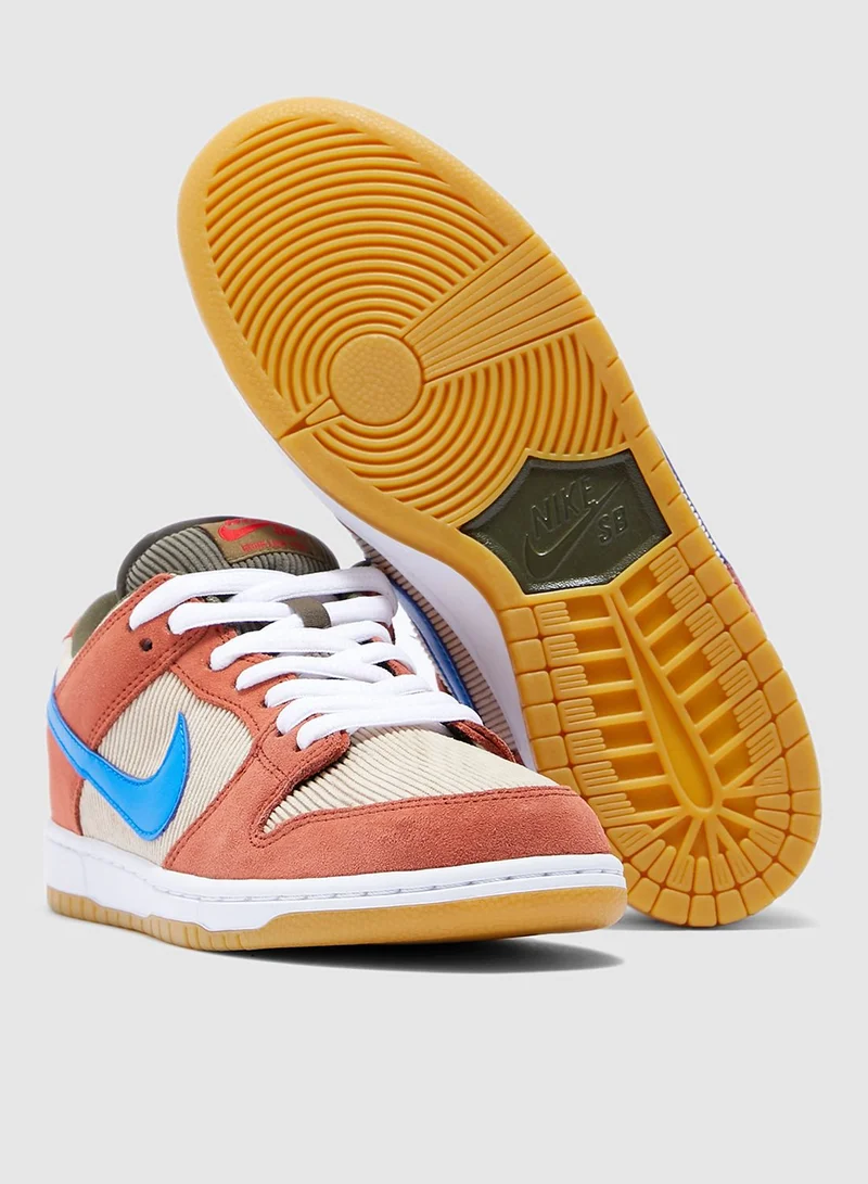Nike SB Dunk Low Pro