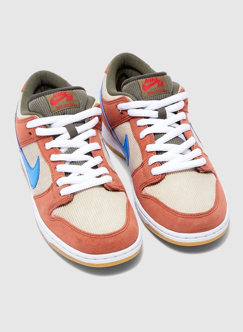 Nike SB Dunk Low Pro