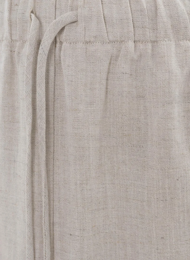 Lichi Straight linen maxi skirt with a slit cut