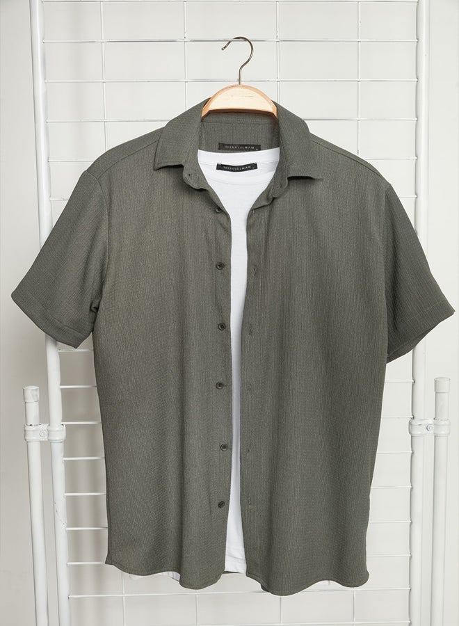 trendyol Khaki Regular Fit Short Sleeve Summer Textured Crepe Knit Shirt - Image 1