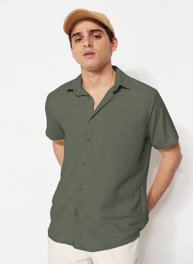 trendyol Khaki Regular Fit Short Sleeve Summer Textured Crepe Knit Shirt - Image 2
