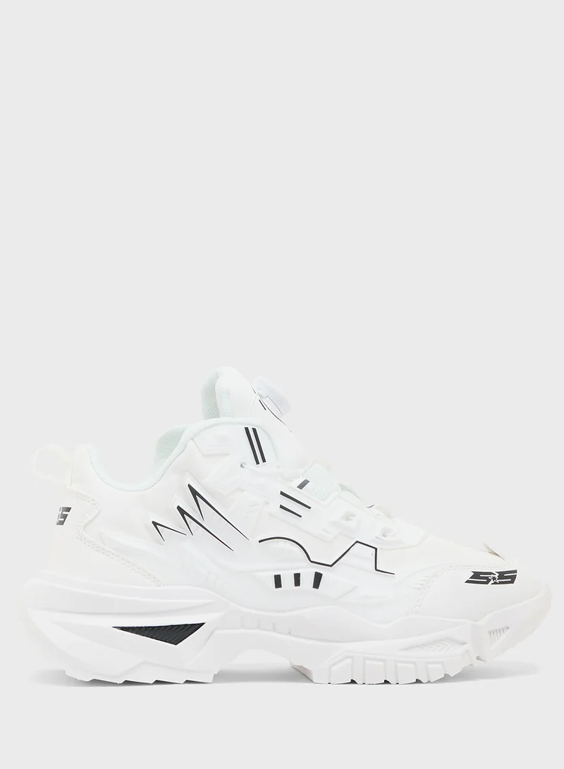 Seventy Five Casual Sneakers