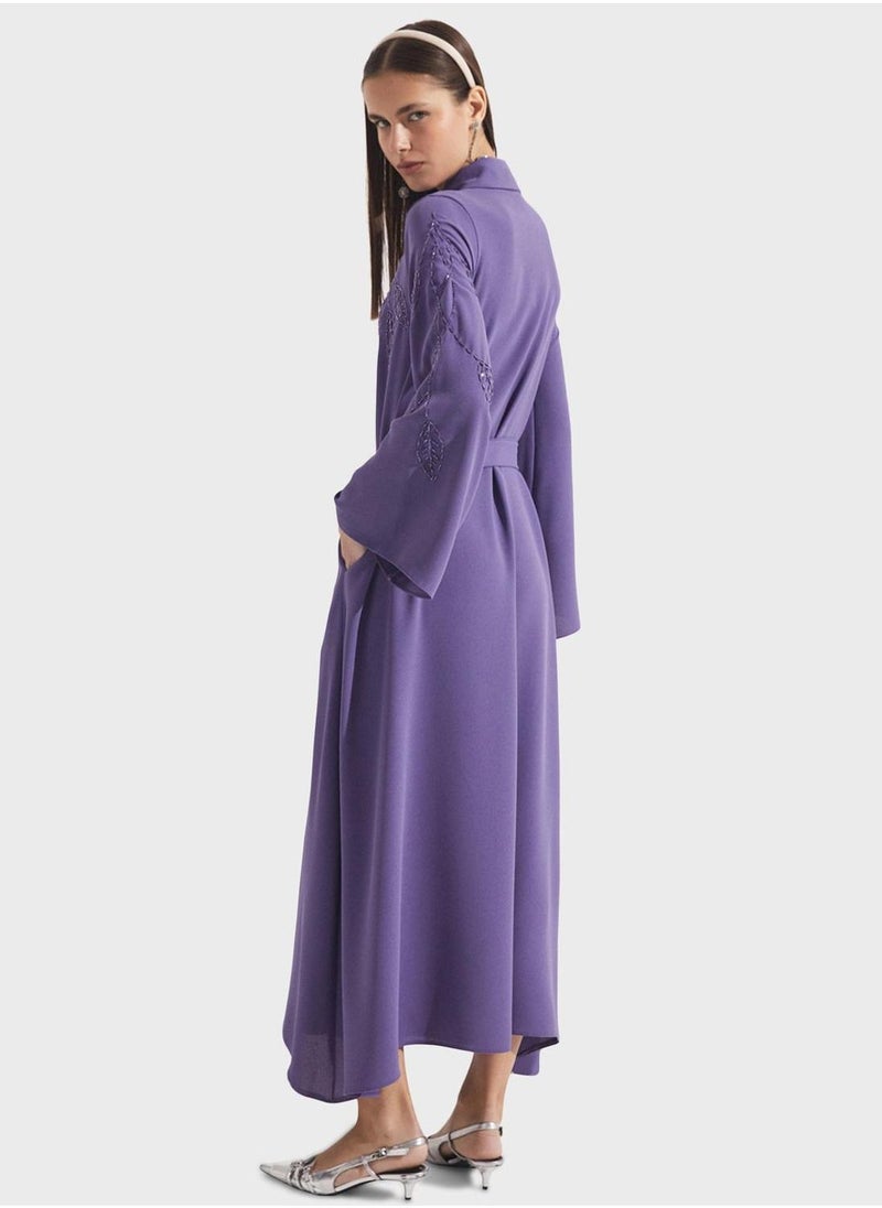 جون فستان ماكسي مطرز بحزام - Image 2