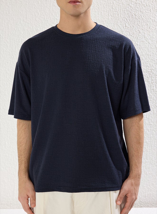trendyol Navy Blue Oversize/Wide Textured Cut T-shirt - Image 4
