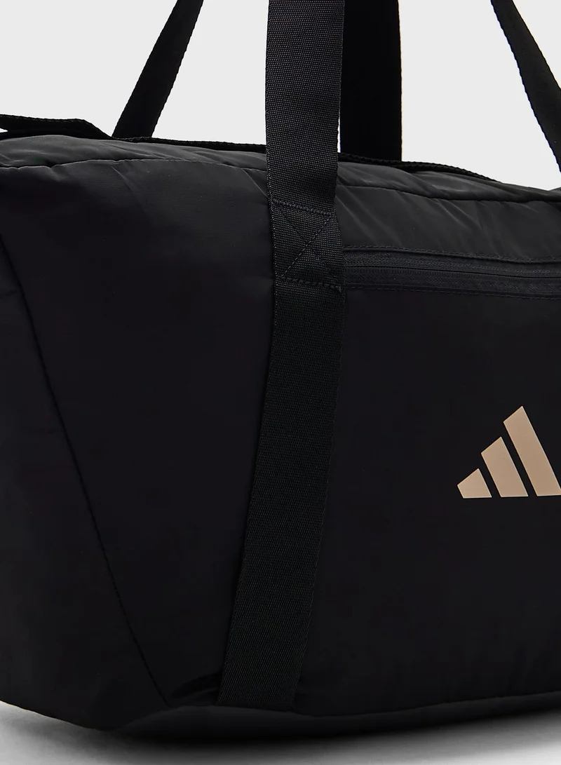 adidas حقيبة رياضية