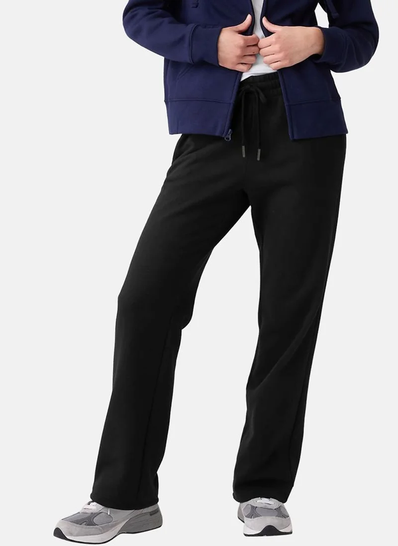 يونيكي Black Plain Casual Trouser