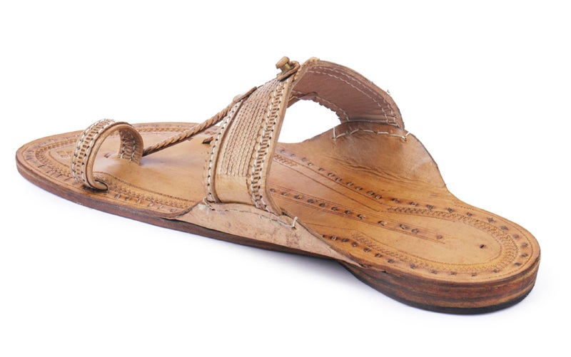 KORAKARI Men's Kapshi Kolhapuri Chappal Comfortable Flip Flops Slippers with Natural 7 Braids Handcrafted Sandals Anti Slip Durable Genuine Leather Traditional Footwear (UK-9) - Image 3