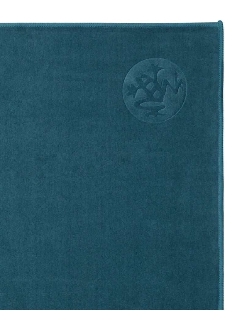 Manduka EQUA STANDARD TOWEL SAGE SOLID 72 INCH  - Image 3
