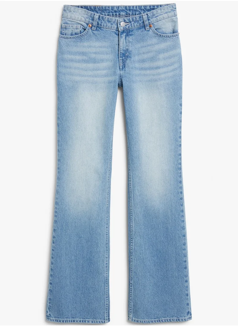 MONKI Low Waist Jeans