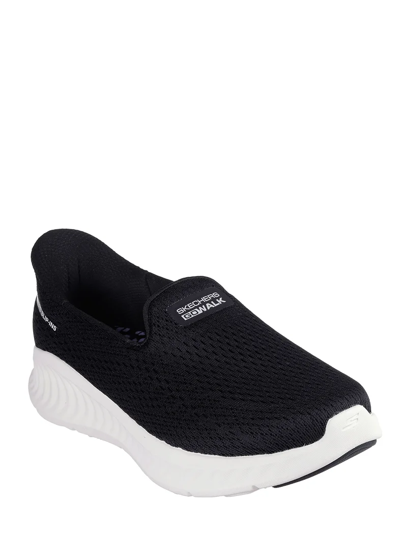 SKECHERS Go Walk Now