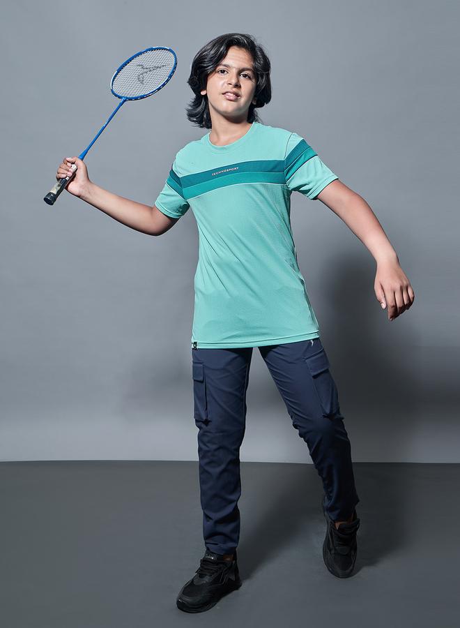 تكنوسبورت تيشيرت تكنوسبورت بياقة دائرية وتفاصيل متباينة - Image 1