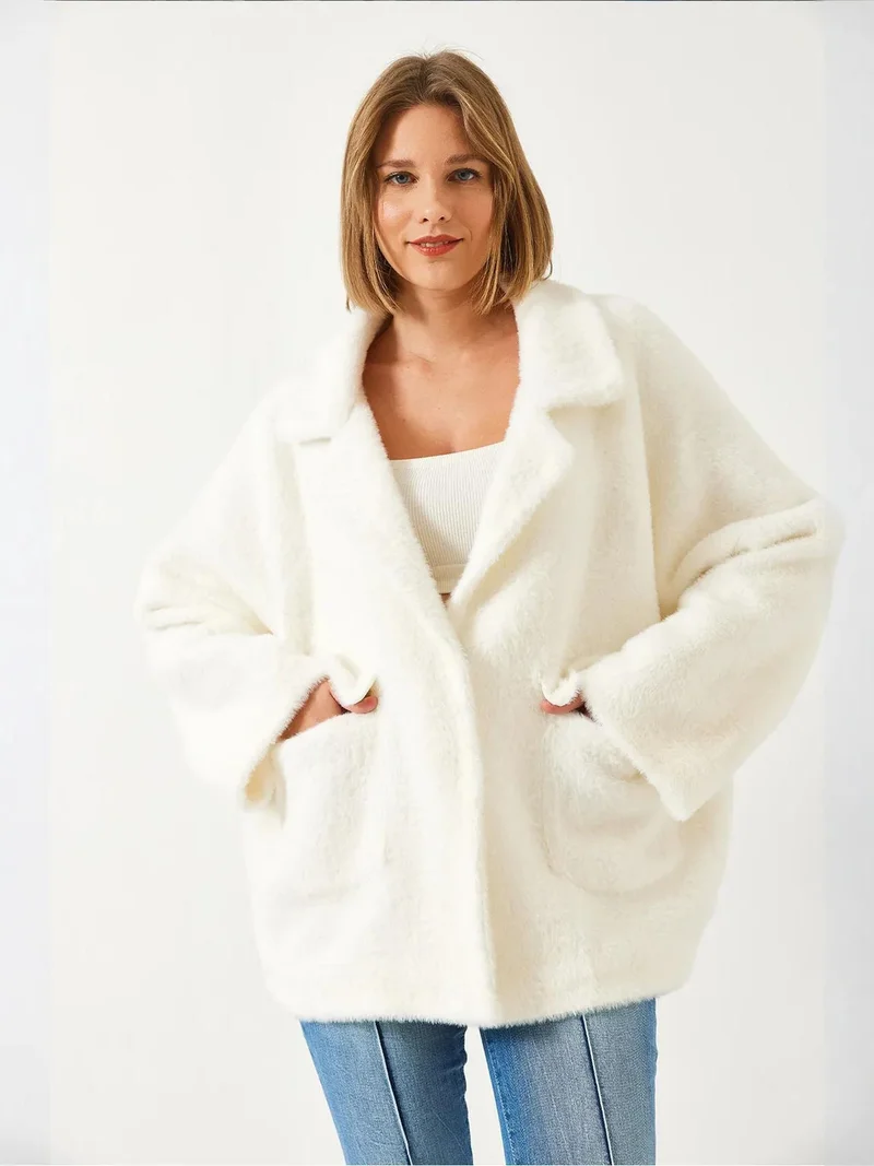 بيانكو لوتشي معطف فرو صناعي فضفاض من لوتشي