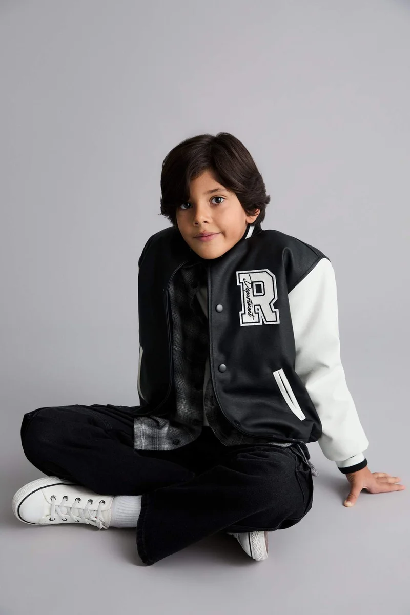 ديفاكتو Boy College Collar Waterproof Zip-Up Faux Leather Bomber Jacket