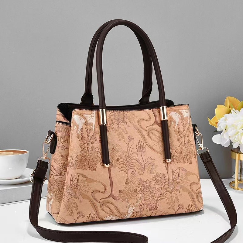 High-Grade Bag For Women 2023 New Summer Popular Shoulder Messenger Bag Niche Design Embroidered Portable Diana Bag - Image 1
