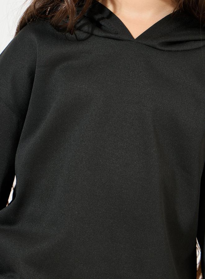 Styli Solid Hoodie with Dropped Shoulder - Image 3