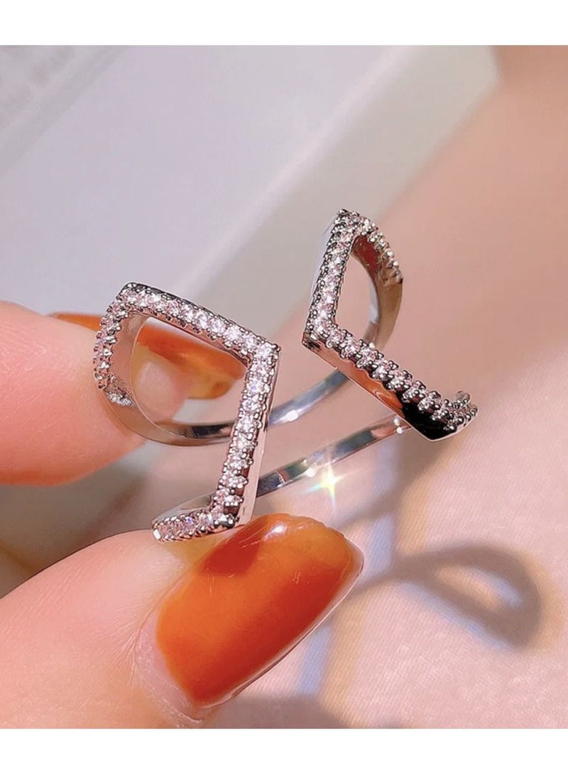 استراتيجية خاتم من الفضة الإسترليني عيار 925 مرصع بحجر الزركونيا - Image 2