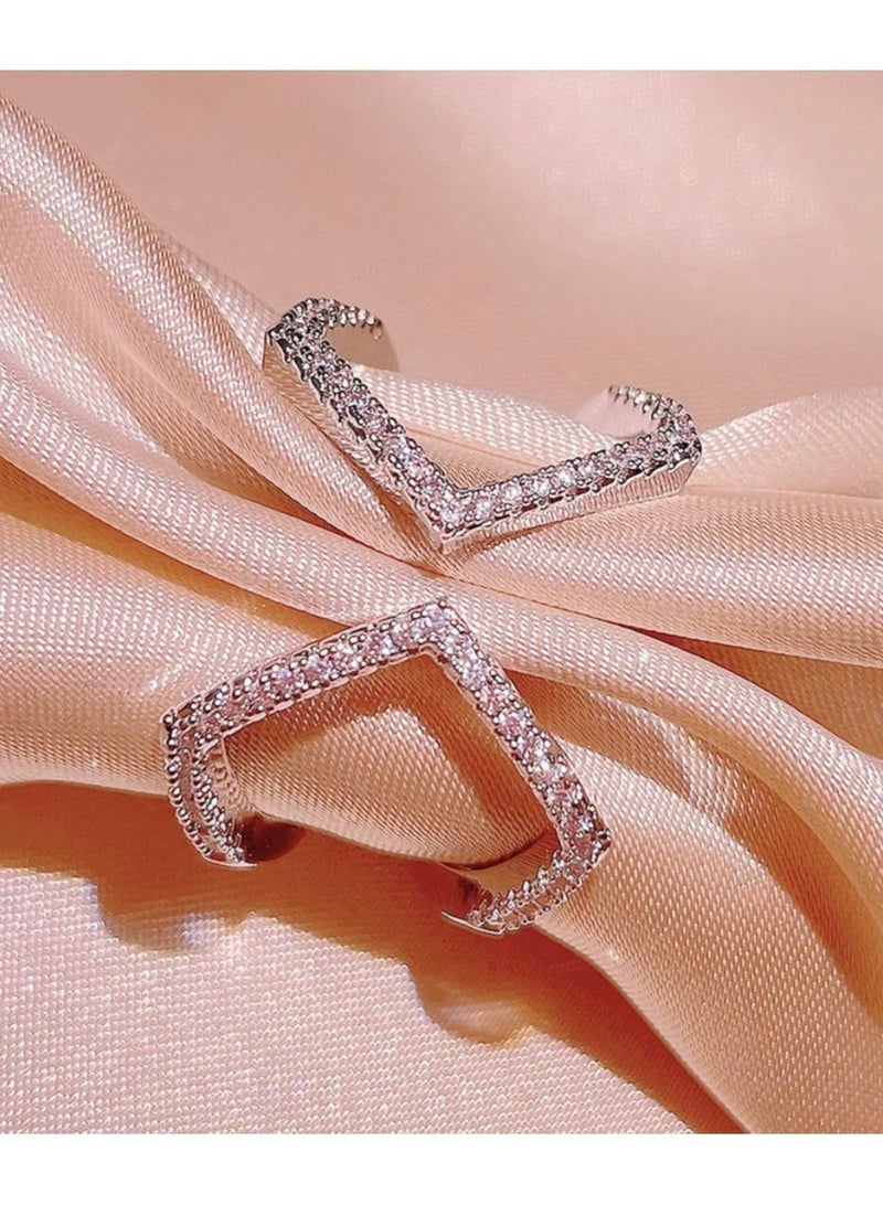 استراتيجية خاتم من الفضة الإسترليني عيار 925 مرصع بحجر الزركونيا - Image 1