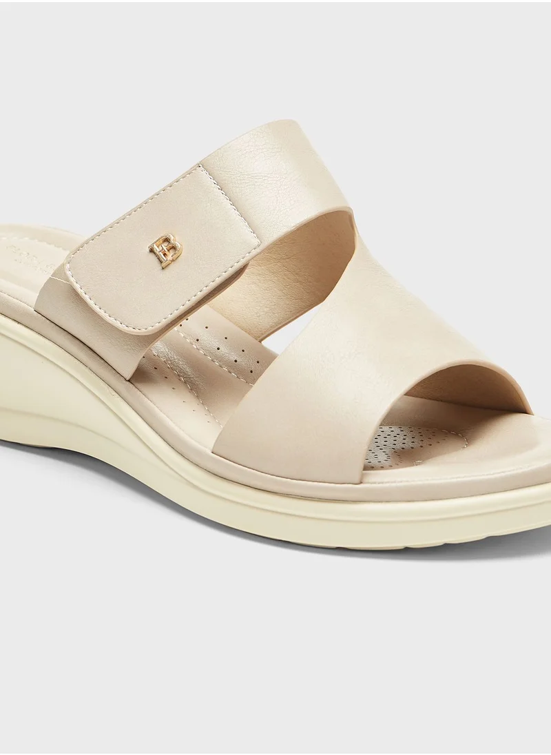 shoexpress Double Strap Wedge Sandals