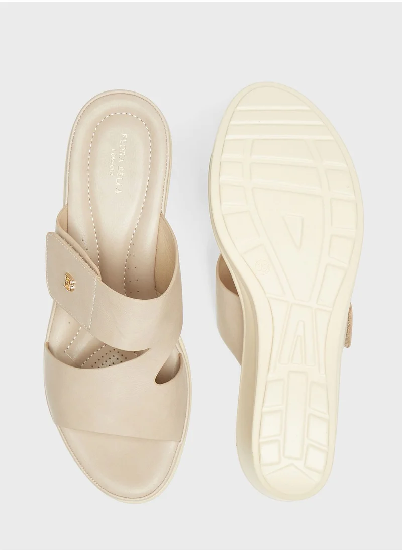 shoexpress Double Strap Wedge Sandals